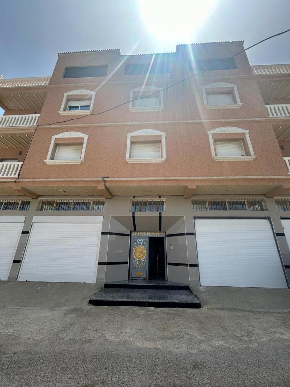 Appartement A Houma, Proche Port Tanger Med Dalia Exterior foto