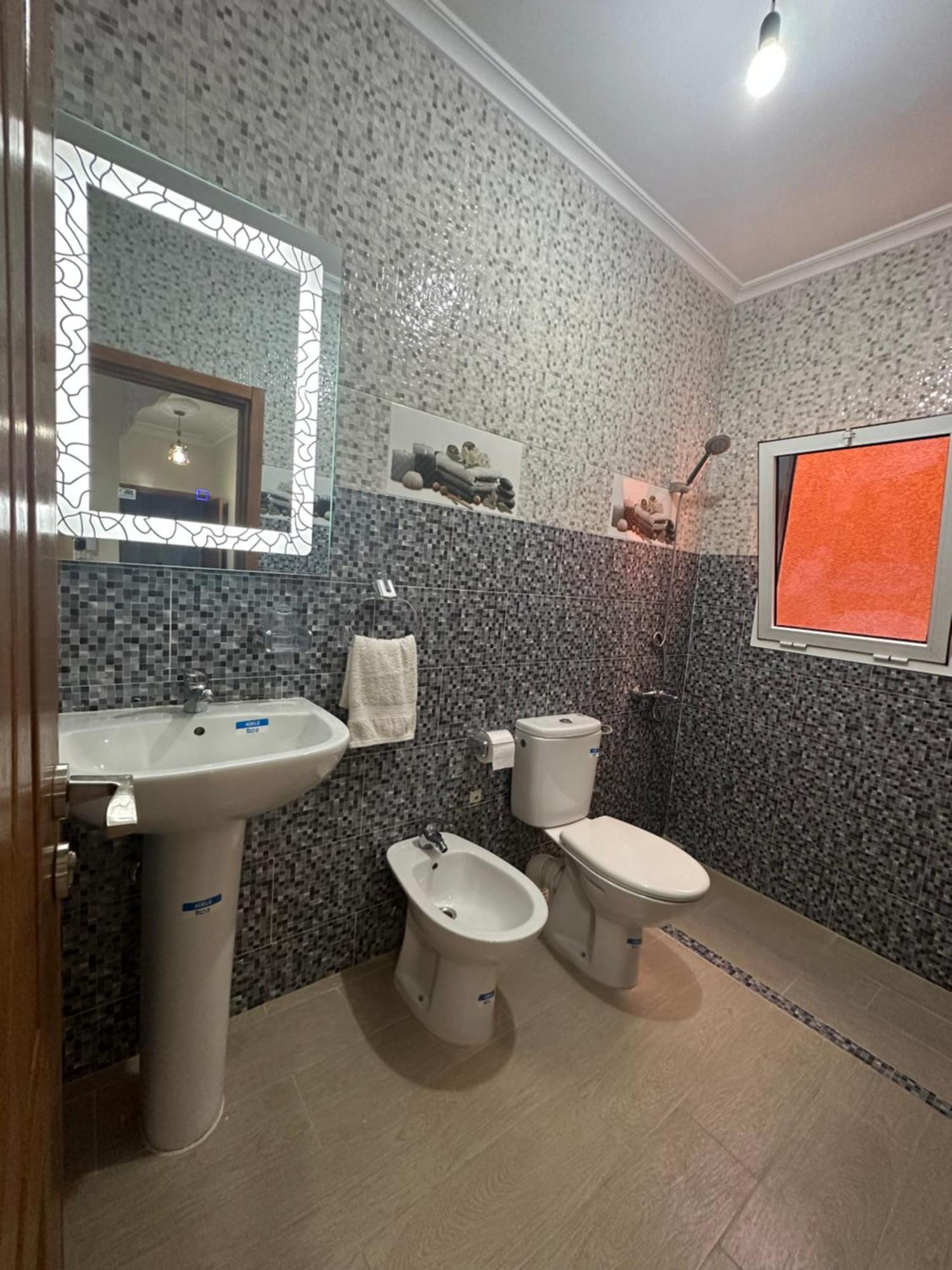 Appartement A Houma, Proche Port Tanger Med Dalia Exterior foto